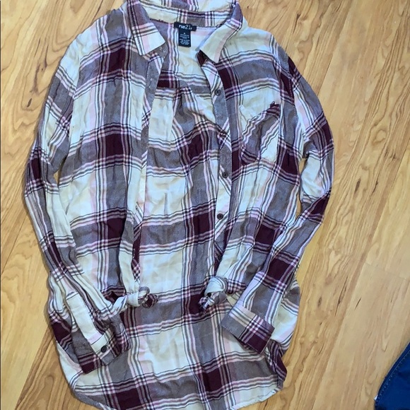 Flannel - Picture 1 of 2